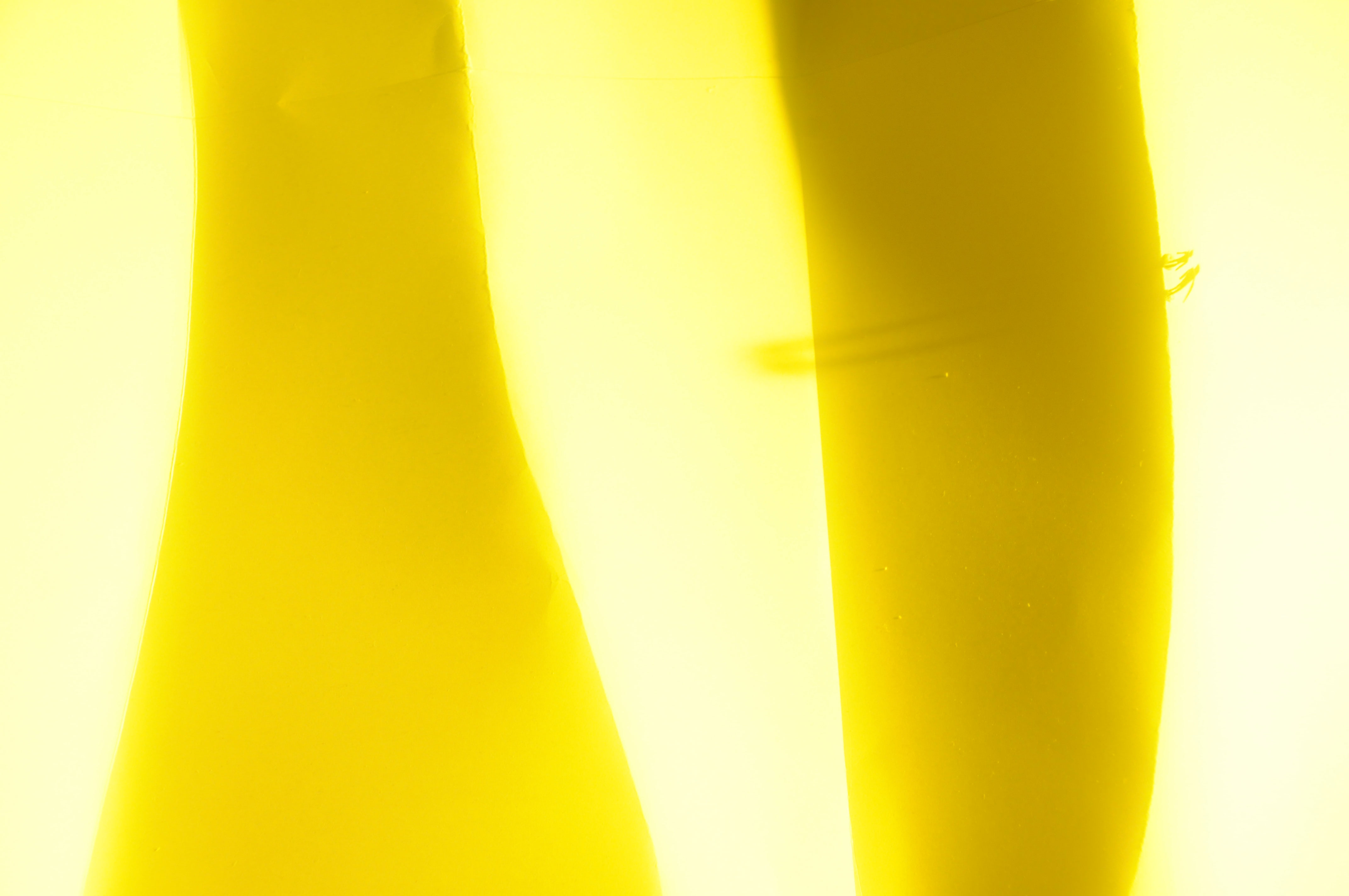 yellow_3web